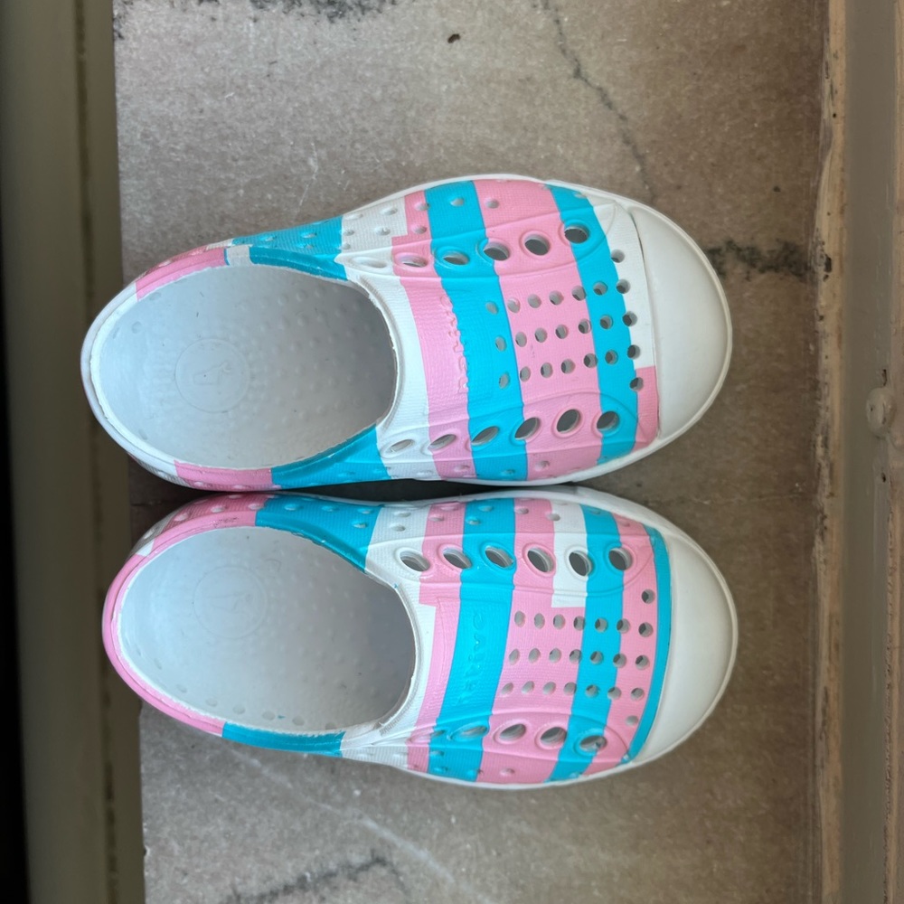 Native brand baby shoes NIB NWT